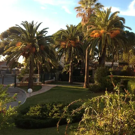 -piscine- Proche Bord De Et Centre