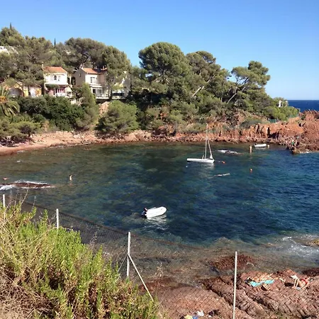 -piscine- Proche Bord De Et Centre *