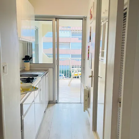 -piscine- Proche Bord De Et Centre