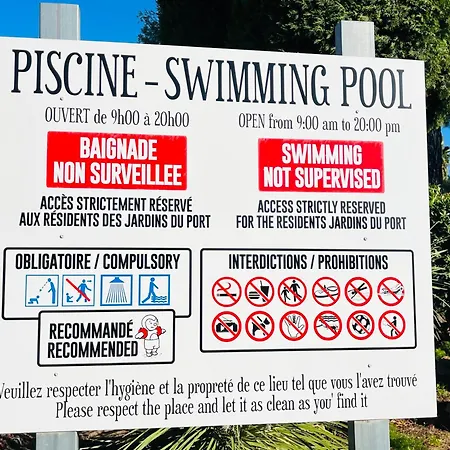 -piscine- Proche Bord De Et Centre Apartment