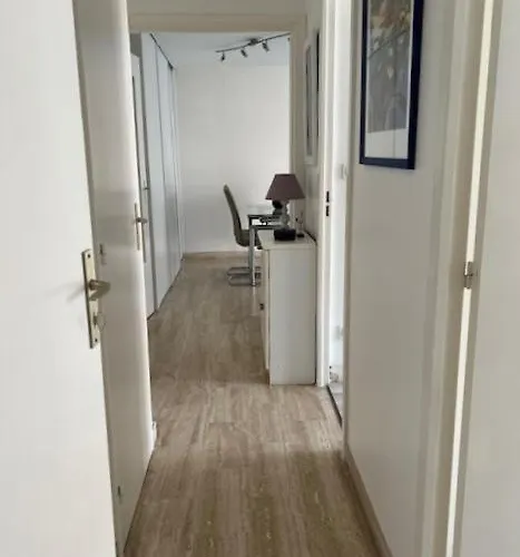 -piscine- Proche Bord De Et Centre