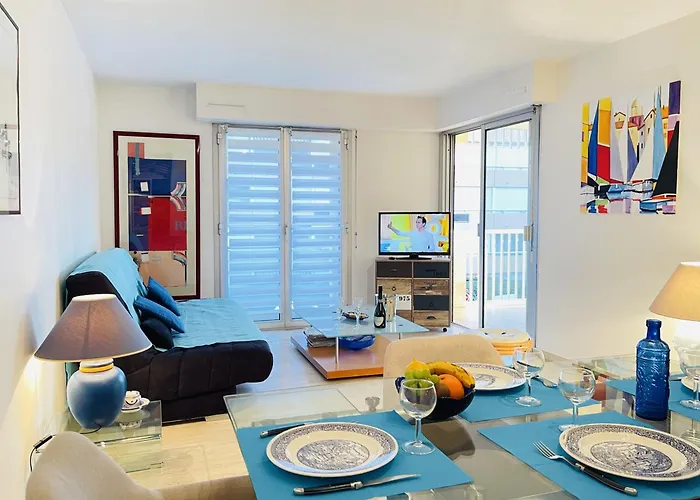 -piscine- Proche Bord De Et Centre *