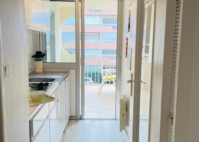 -piscine- Proche Bord De Et Centre